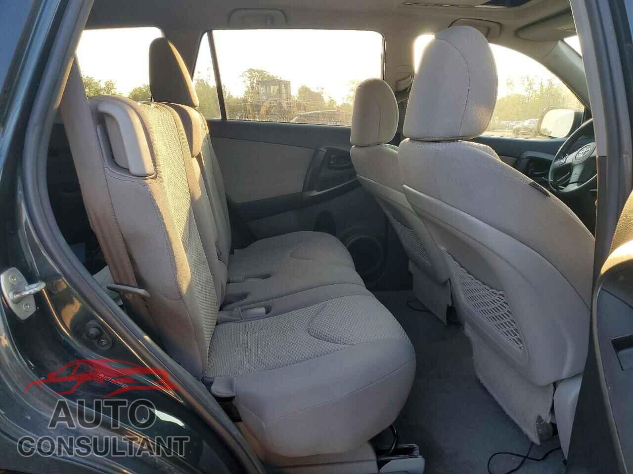 TOYOTA RAV4 2012 - 2T3BF4DV0CW201739