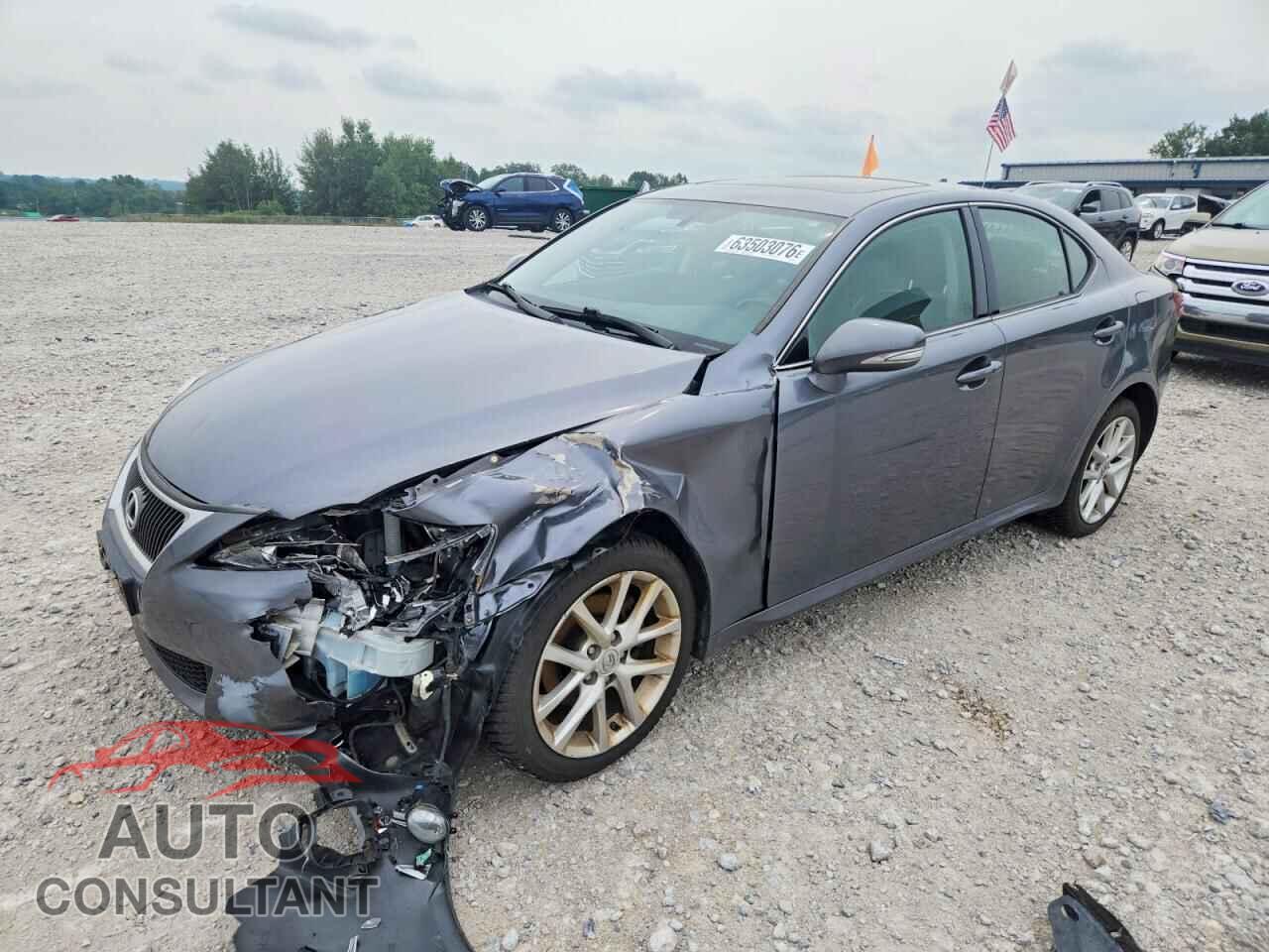 LEXUS IS 2013 - JTHCF5C26D5061253