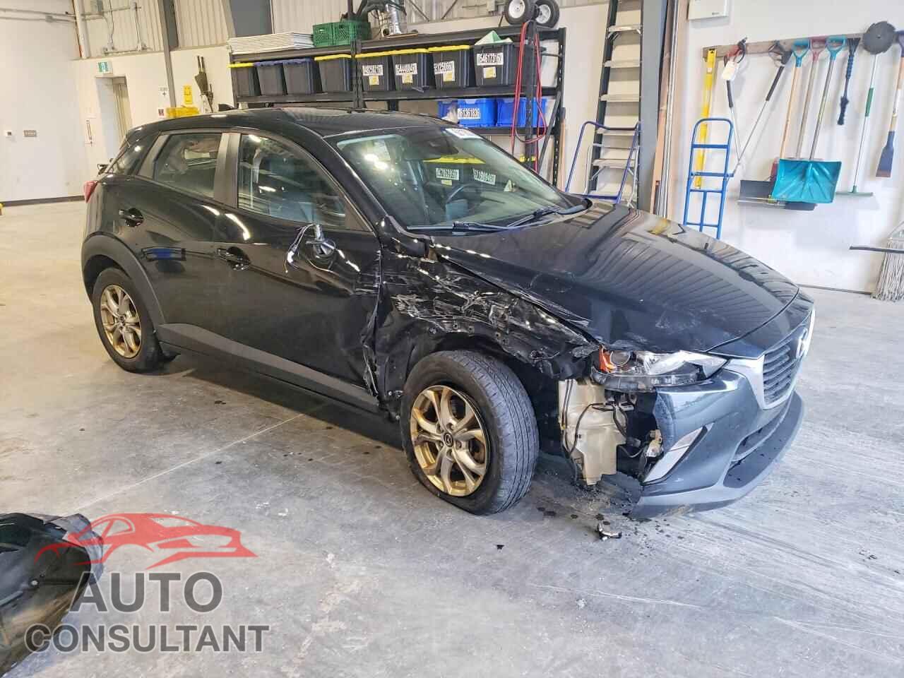 MAZDA CX-3 2018 - JM1DKFC79J0301861