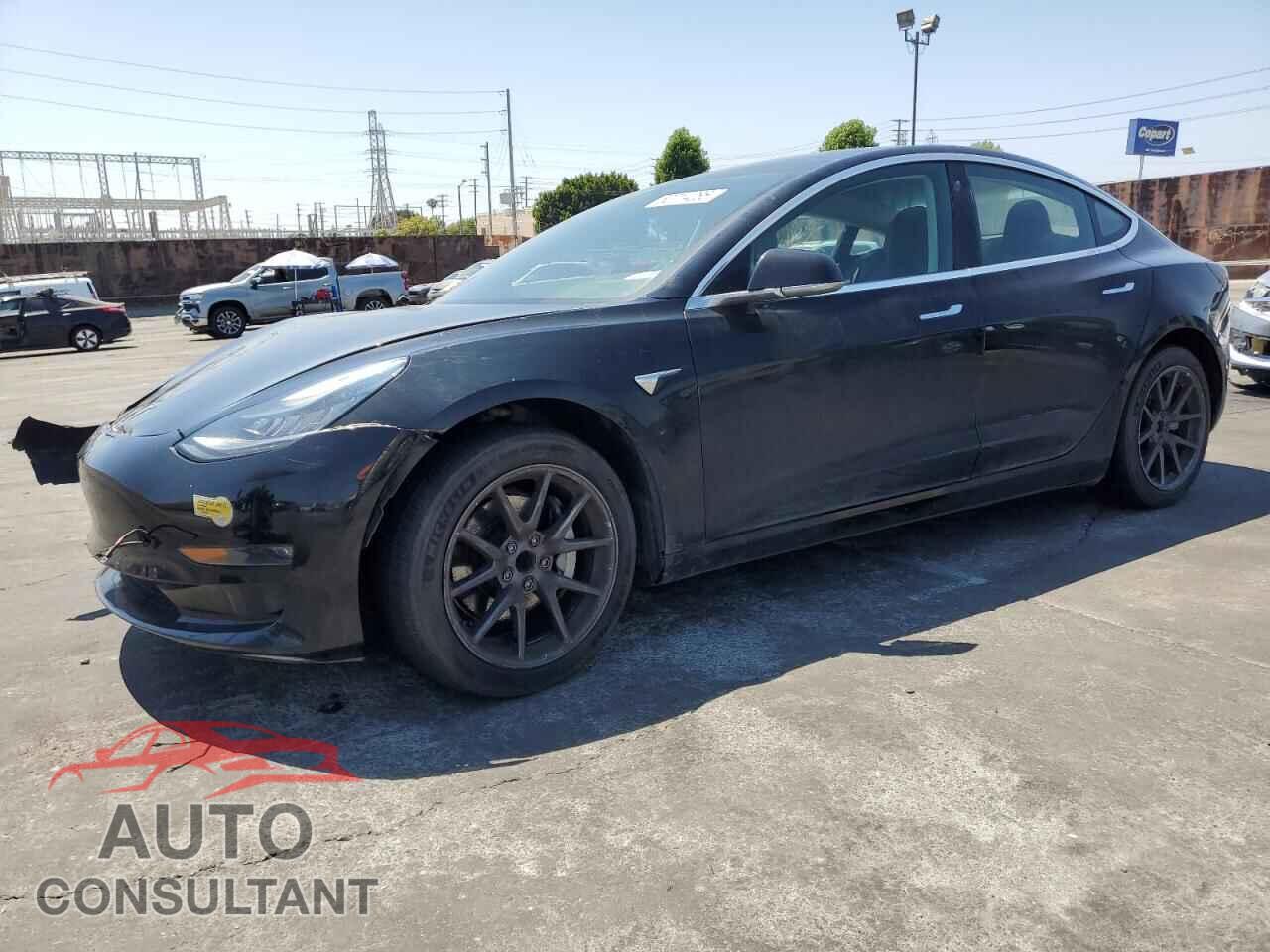 TESLA MODEL 3 2018 - 5YJ3E1EA4JF052319