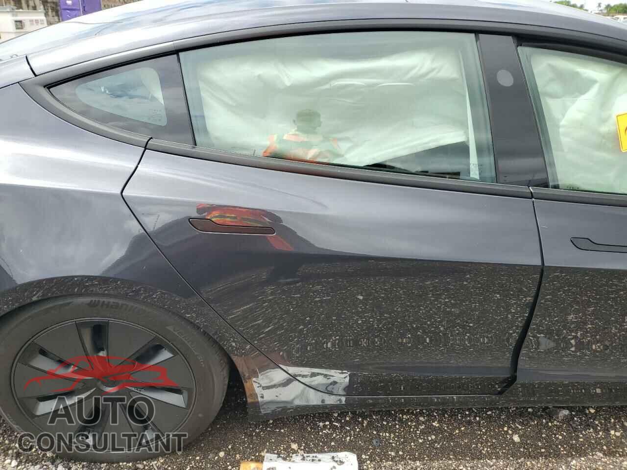 TESLA MODEL 3 2024 - 5YJ3E1EA6RF767663