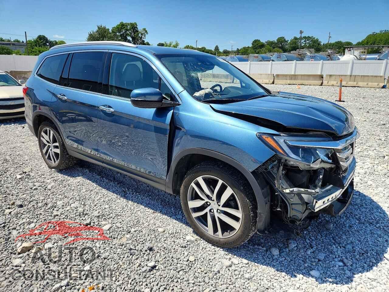 HONDA PILOT 2017 - 5FNYF6H07HB009462