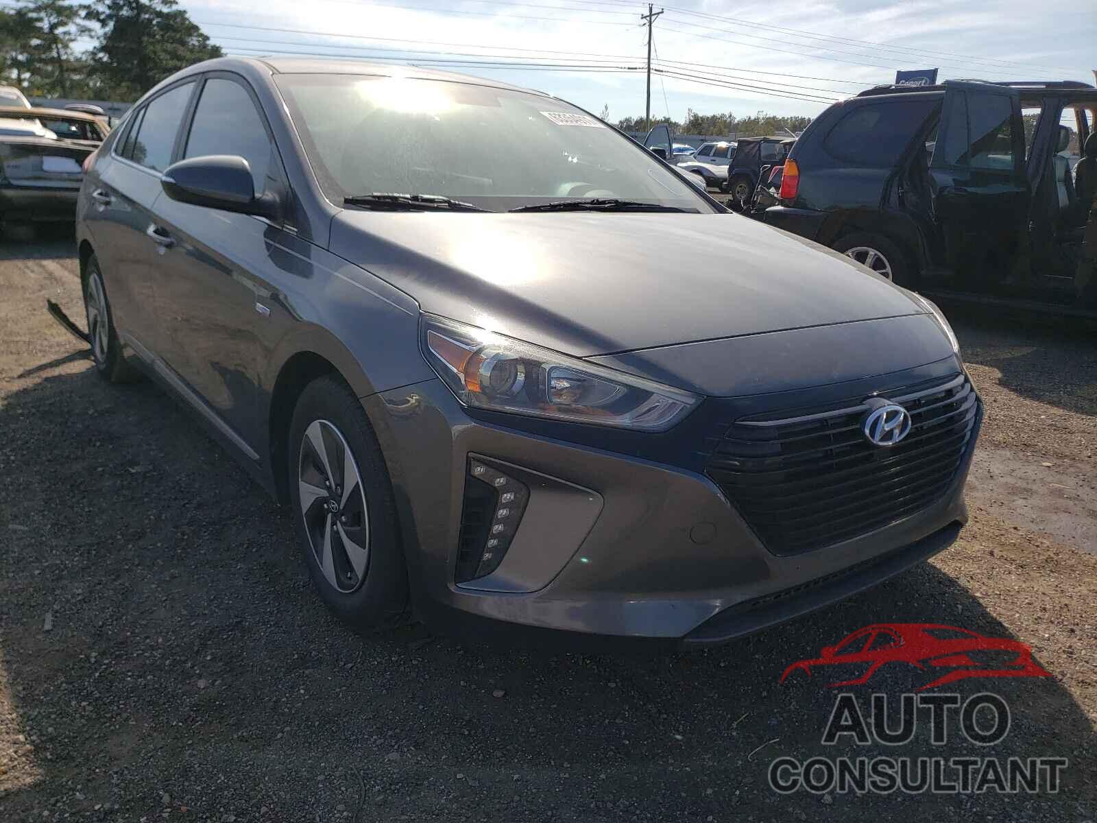 HYUNDAI IONIQ 2017 - KMHC75LC2HU048238