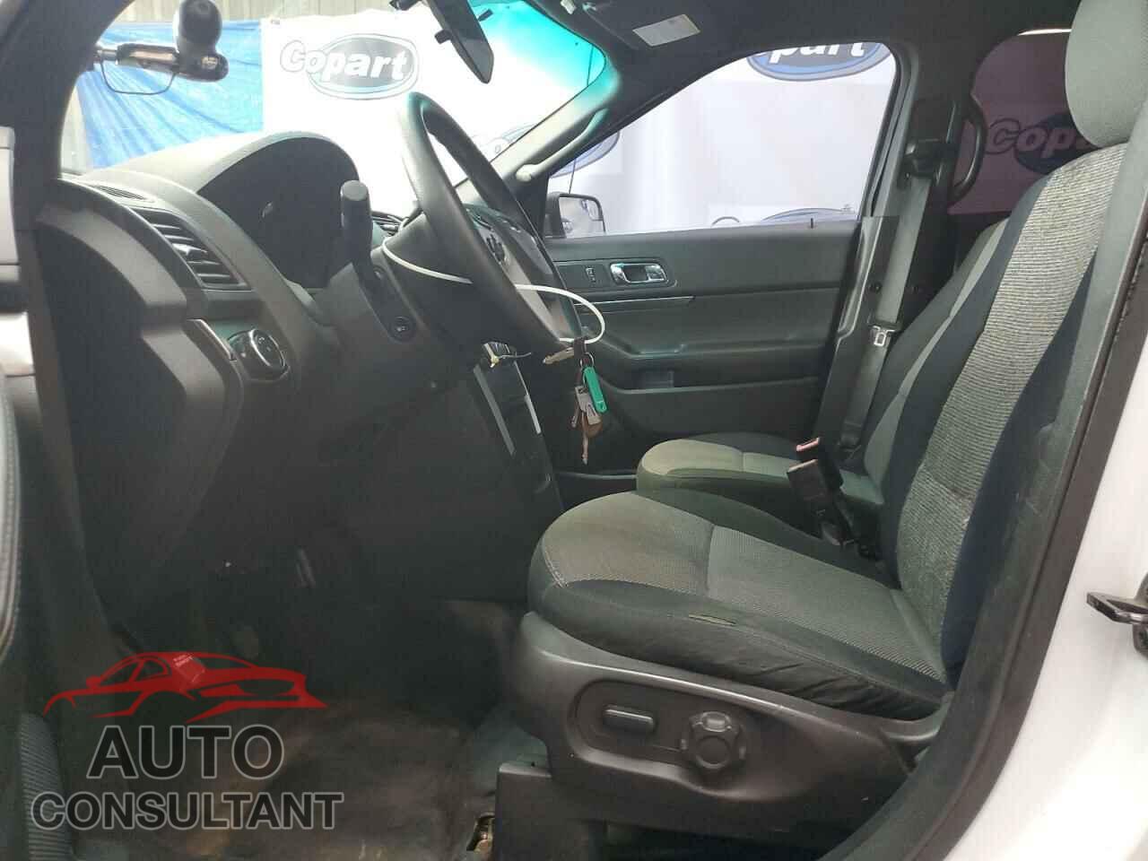 FORD EXPLORER 2015 - 1FM5K8AR1FGA35573