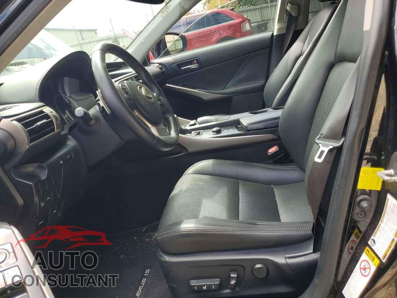 LEXUS IS 2014 - JTHBF1D29E5021124