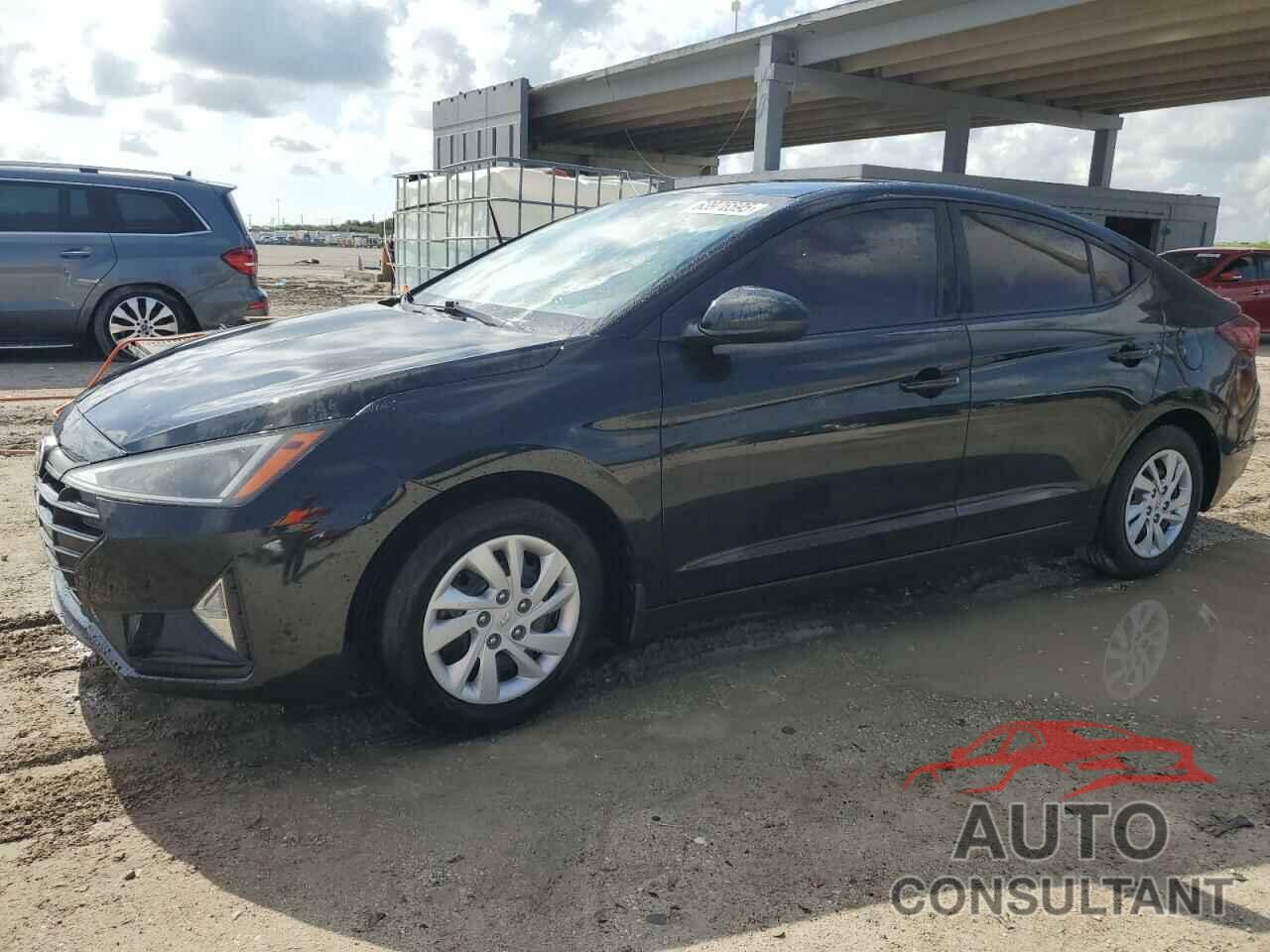 HYUNDAI ELANTRA 2019 - KMHD74LF1KU805257