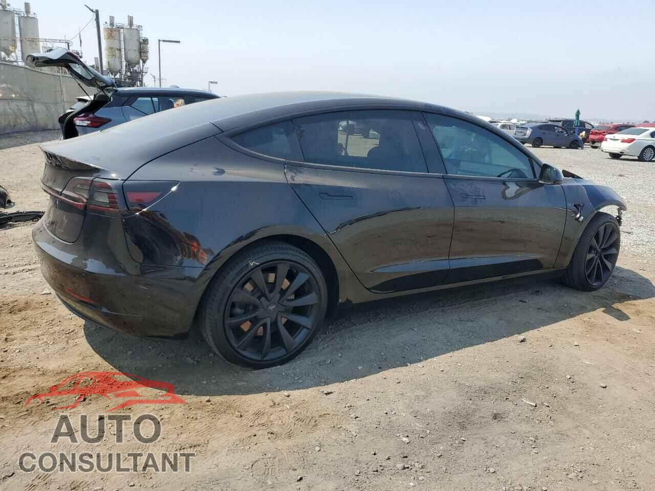 TESLA MODEL 3 2018 - 5YJ3E1EB2JF076918