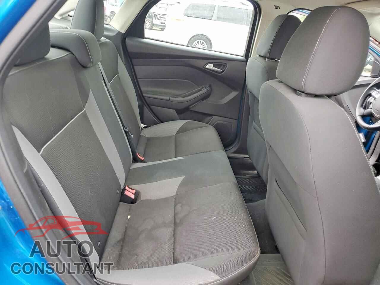 FORD FOCUS 2014 - 1FADP3F29EL224385