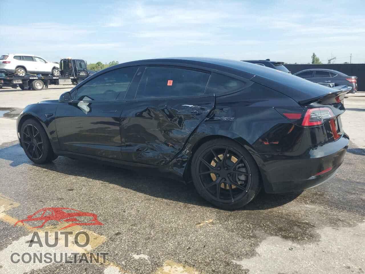 TESLA MODEL 3 2019 - 5YJ3E1EA6KF445210