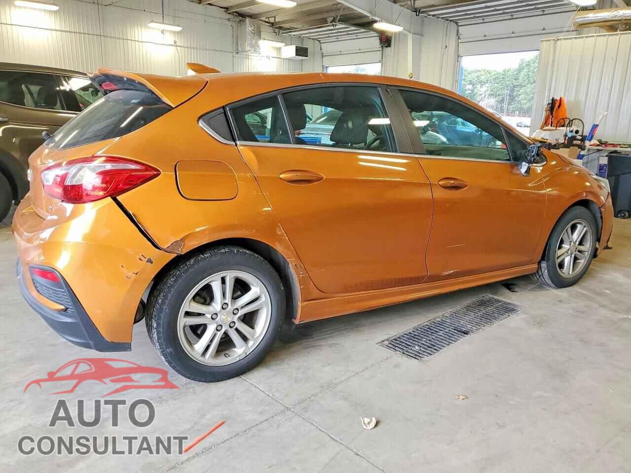 CHEVROLET CRUZE 2017 - 3G1BE6SM9HS546970