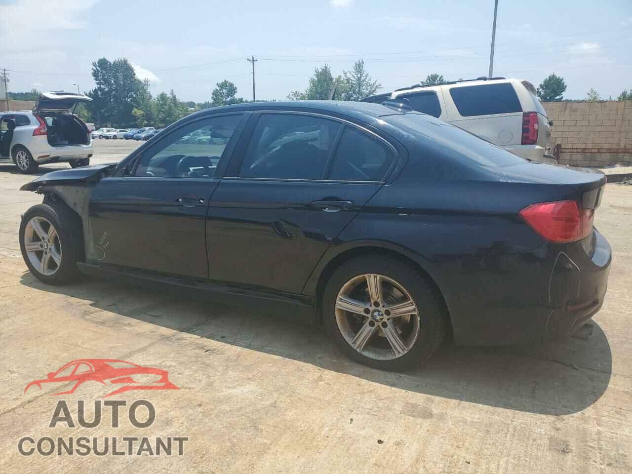 BMW 3 SERIES 2013 - WBA3A5C58DF357103