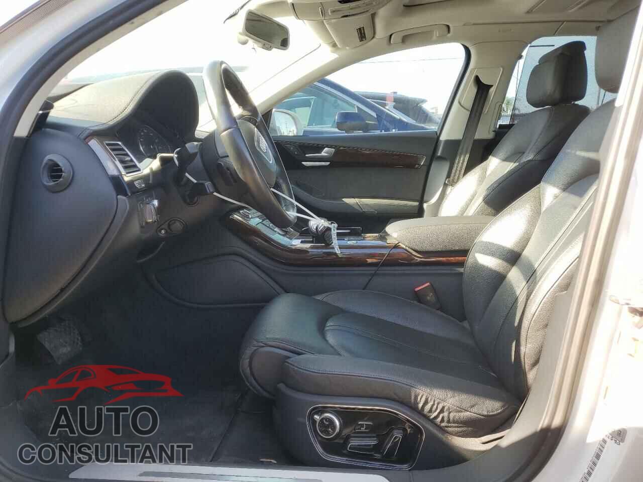 AUDI A8 2015 - WAU3GAFD8FN005271