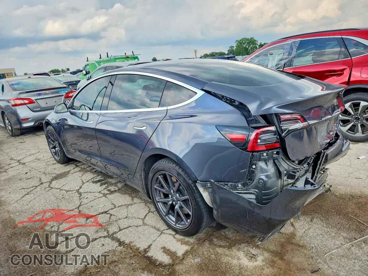 TESLA MODEL 3 2018 - 5YJ3E1EB6JF103845