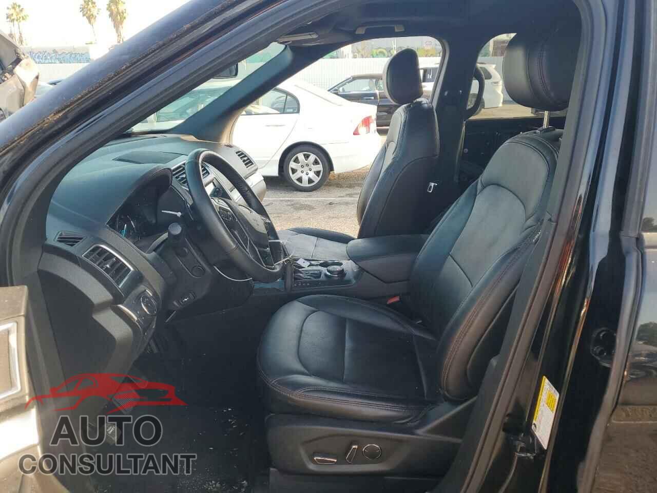 FORD EXPLORER 2017 - 1FM5K8GT2HGE00414