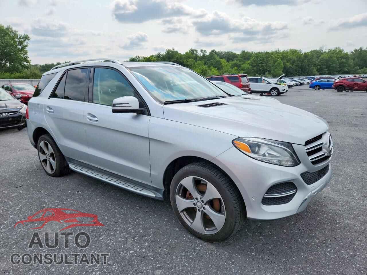 MERCEDES-BENZ GLE-CLASS 2016 - 4JGDA5JB0GA791108