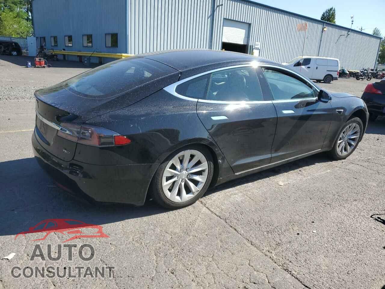 TESLA MODEL S 2018 - 5YJSA1E25JF293788