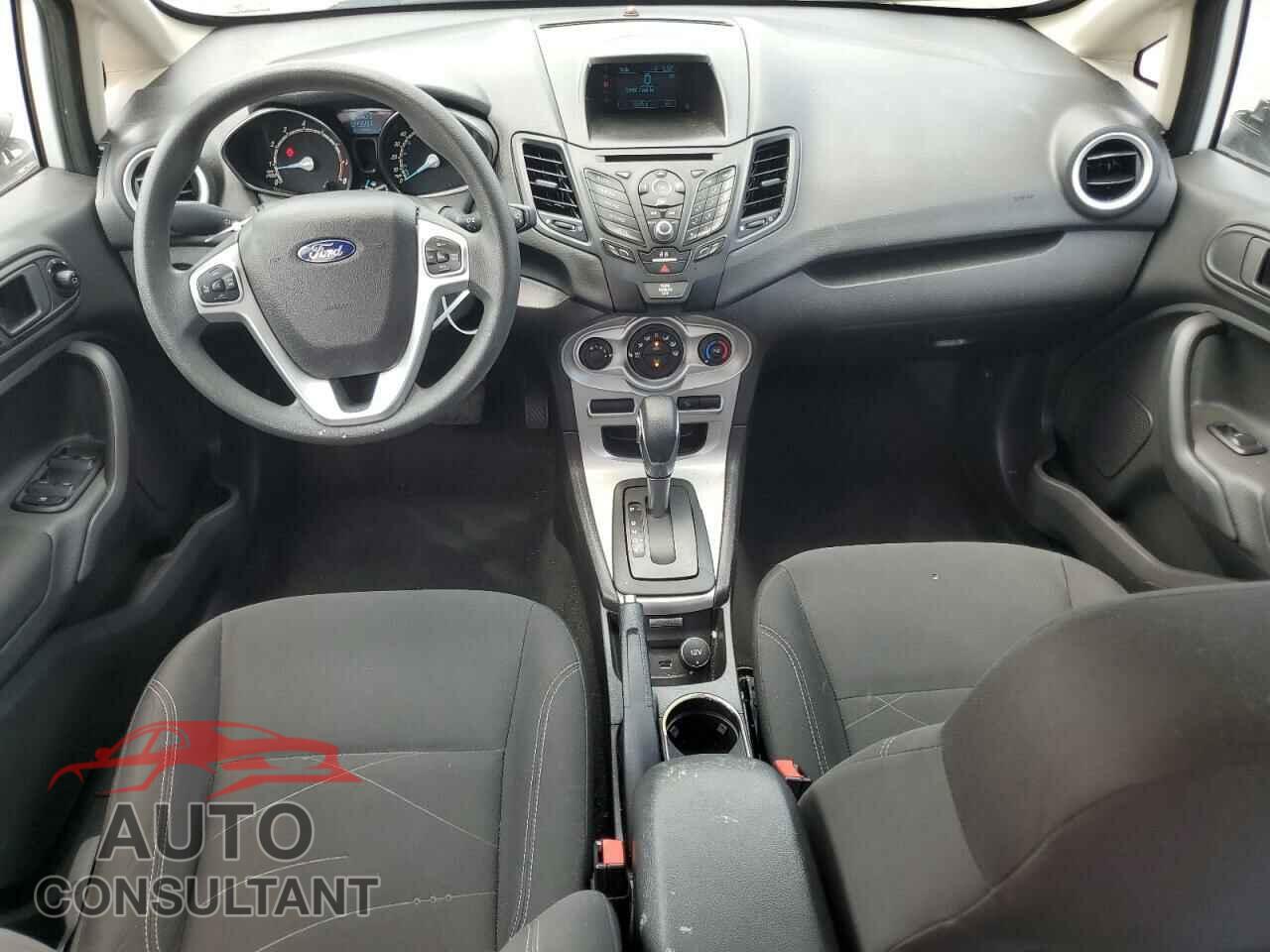 FORD FIESTA 2017 - 3FADP4EJ2HM138515