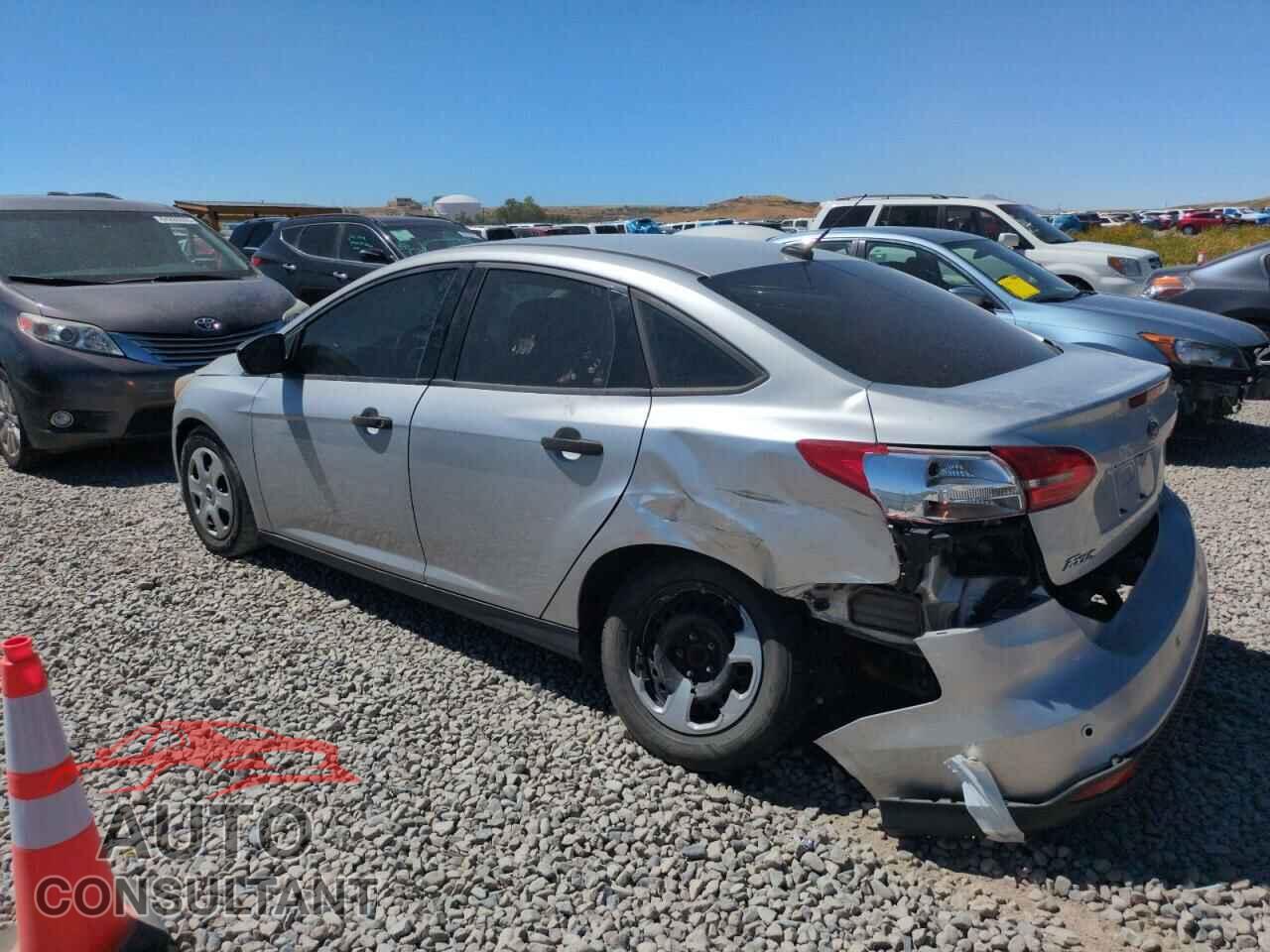 FORD FOCUS 2017 - 1FADP3E21HL263512