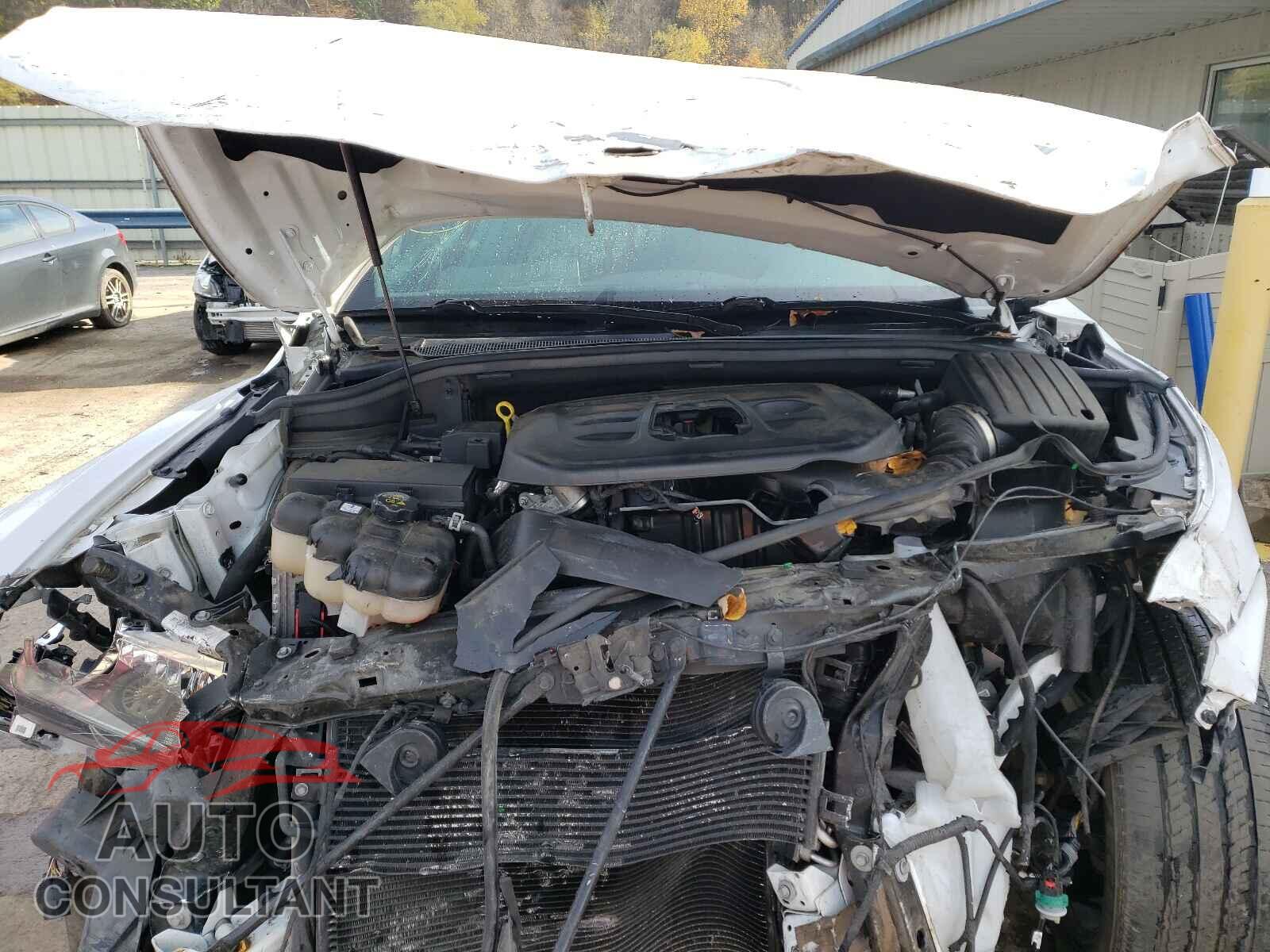 DODGE DURANGO 2018 - 1C4RDJAG1JC496374