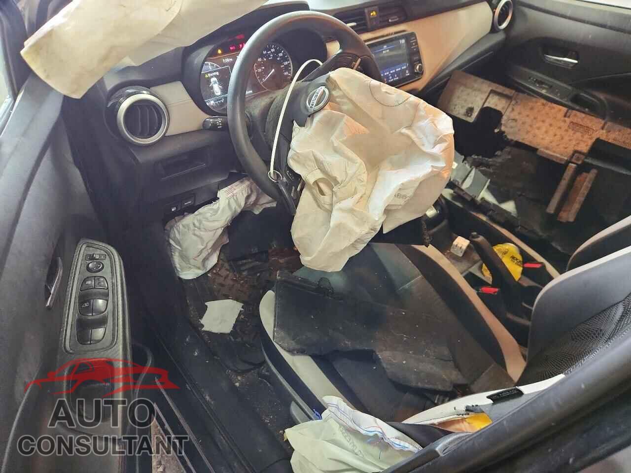 NISSAN VERSA 2020 - 3N1CN8EV8LL826476