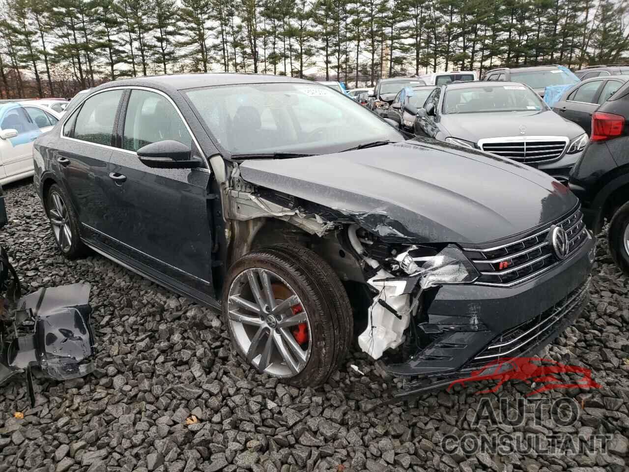 VOLKSWAGEN PASSAT 2017 - 1VWDT7A37HC040870