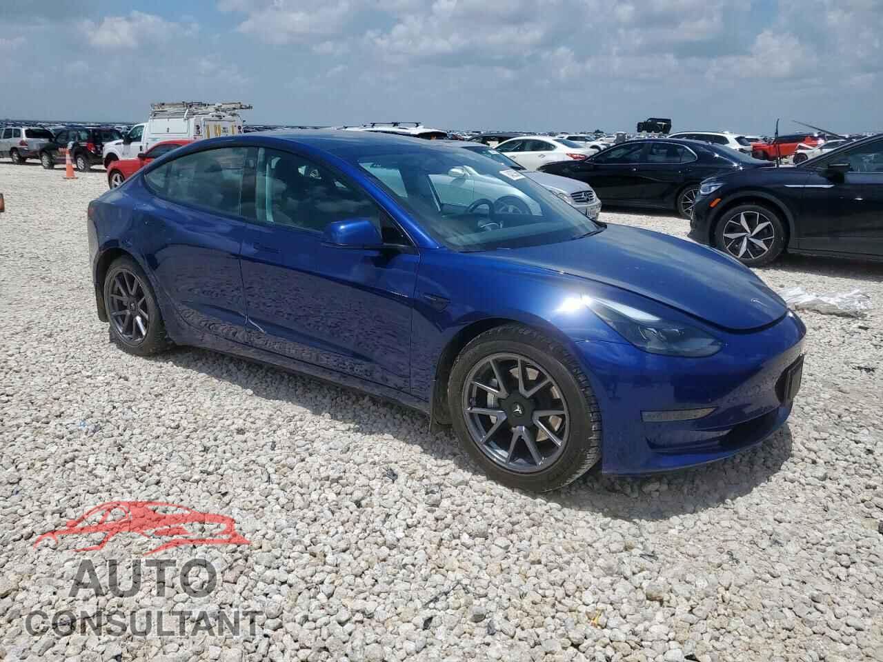 TESLA MODEL 3 2021 - 5YJ3E1EA0MF976793