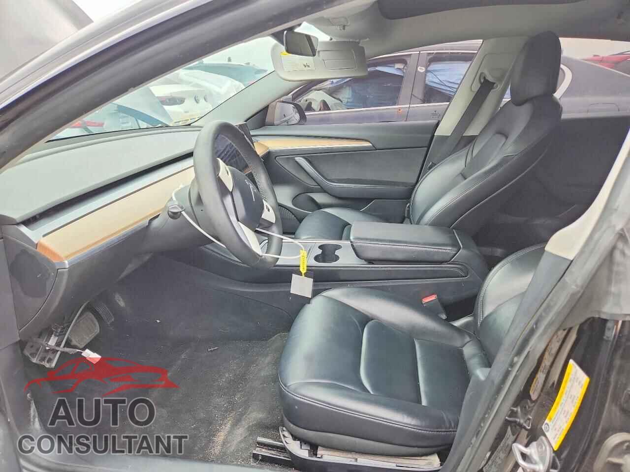 TESLA MODEL 3 2021 - 5YJ3E1EA1MF002742