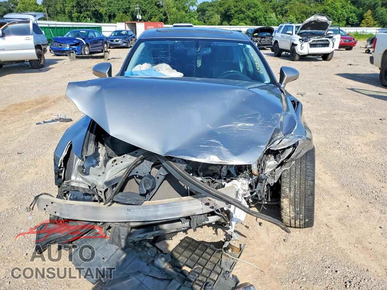 LEXUS IS 2015 - JTHBF1D20F5048522