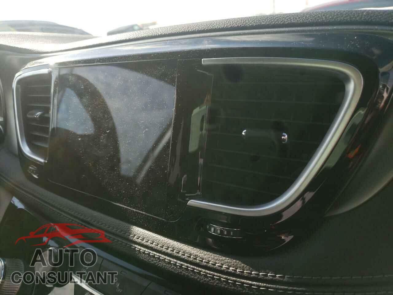 CHRYSLER PACIFICA 2019 - 2C4RC1GG4KR657609