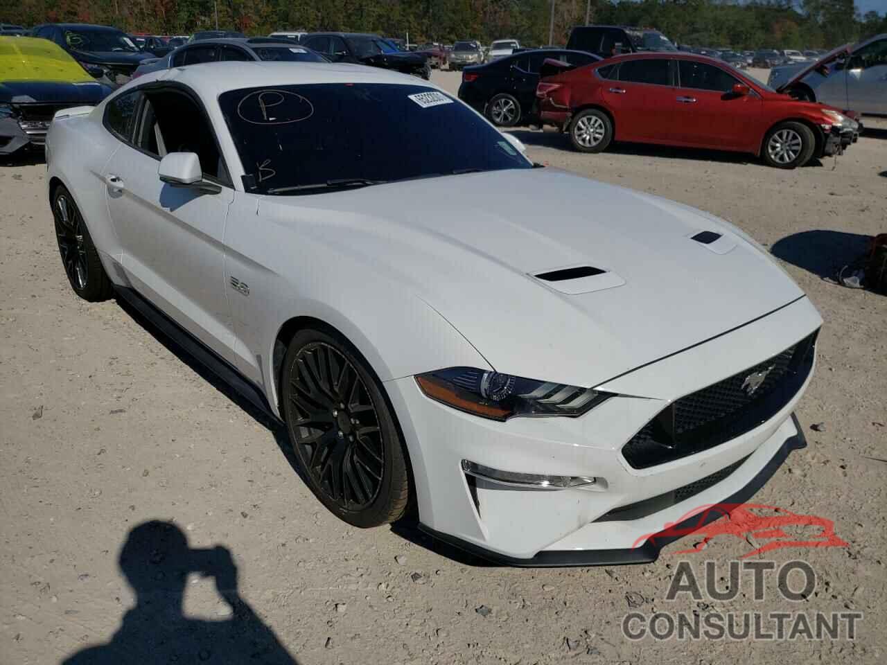 FORD MUSTANG 2018 - 1FA6P8CF8J5170752