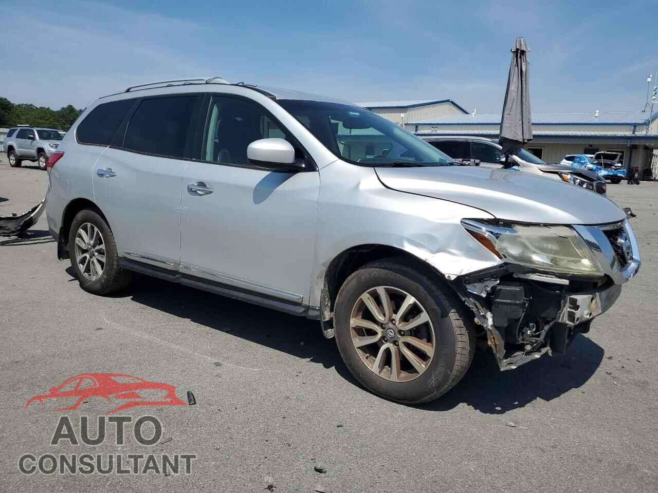 NISSAN PATHFINDER 2013 - 5N1AR2MM5DC660165