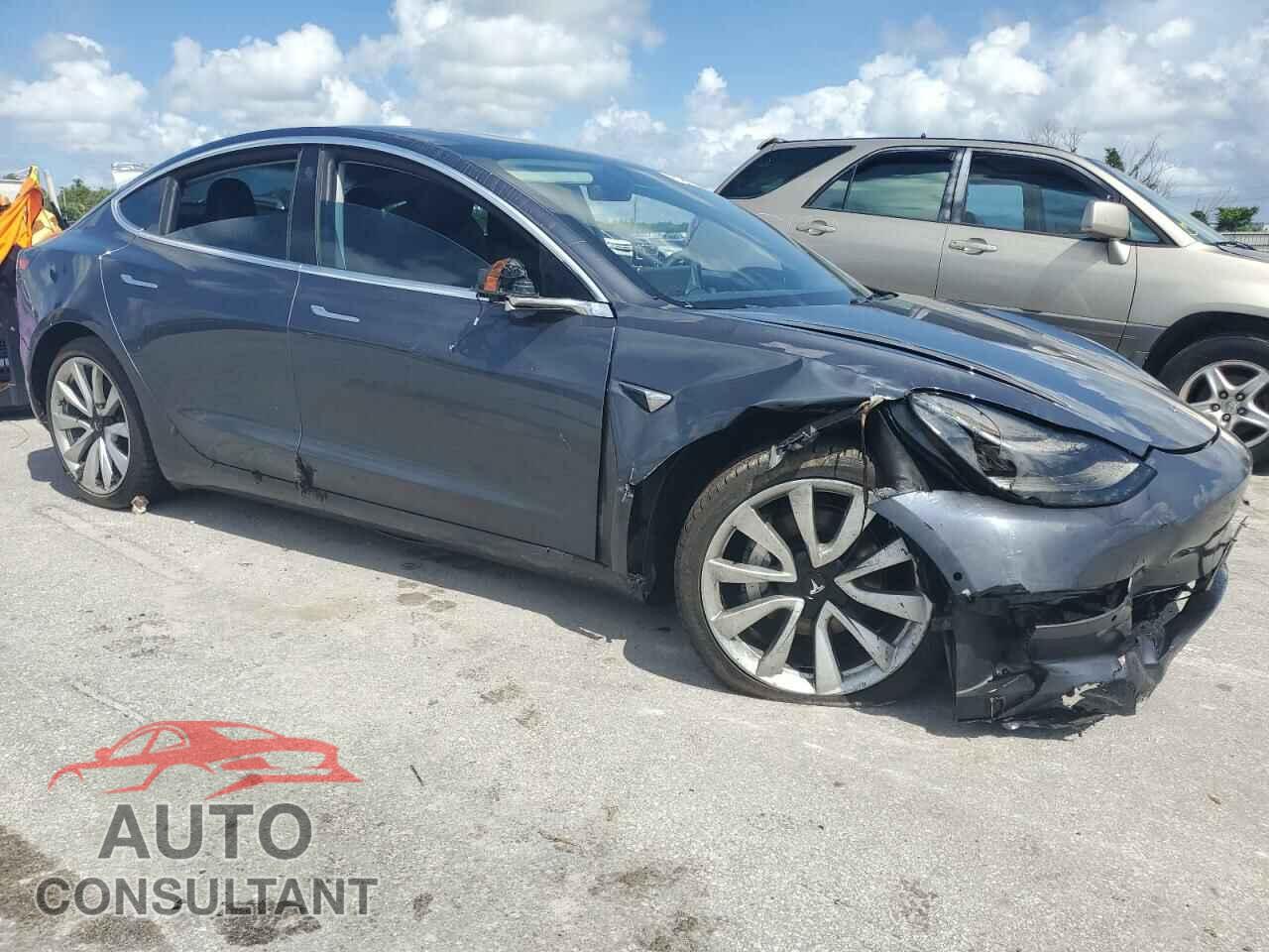 TESLA MODEL 3 2020 - 5YJ3E1EB5LF620167