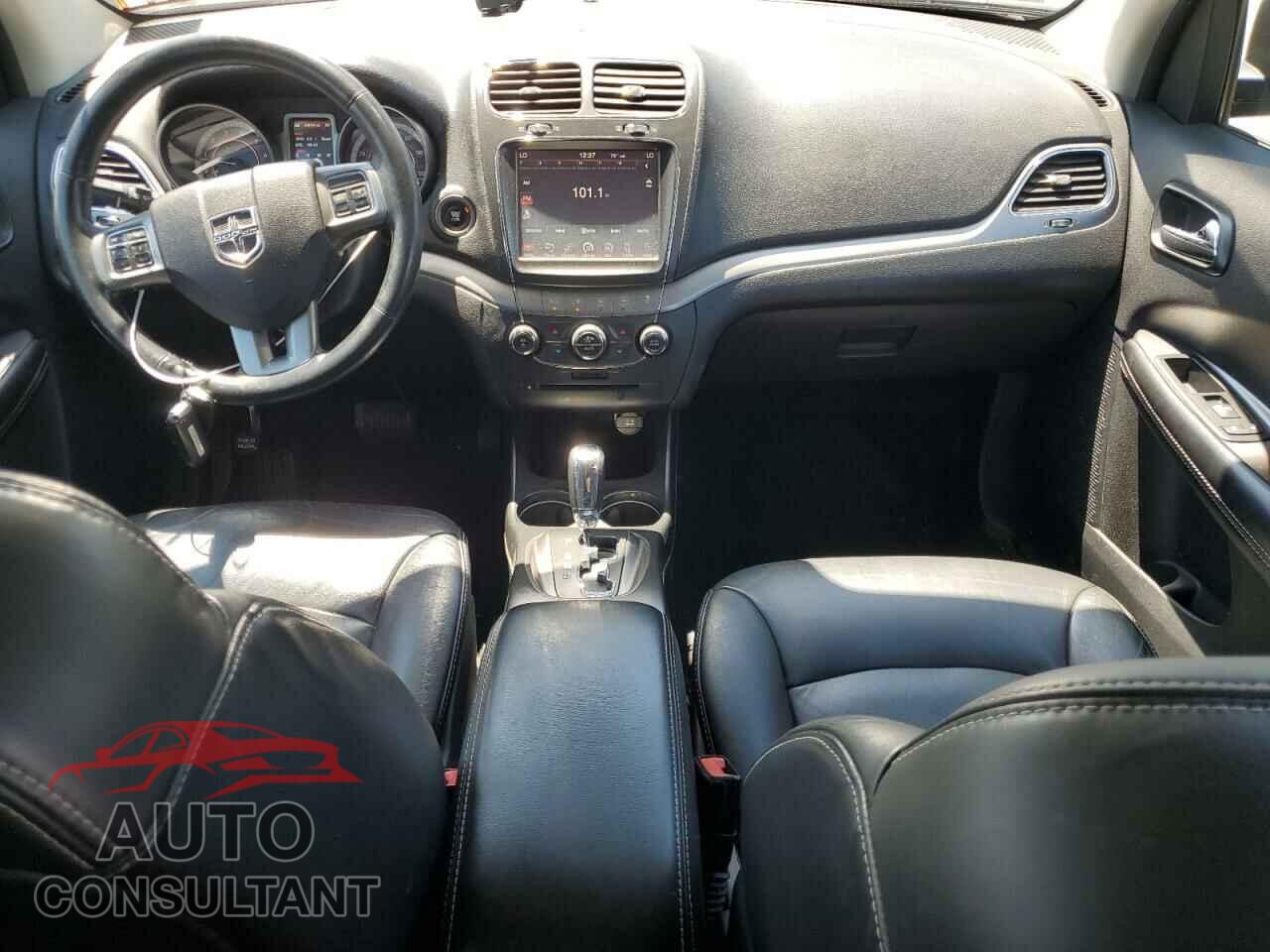 DODGE JOURNEY 2015 - 3C4PDDGG9FT506919