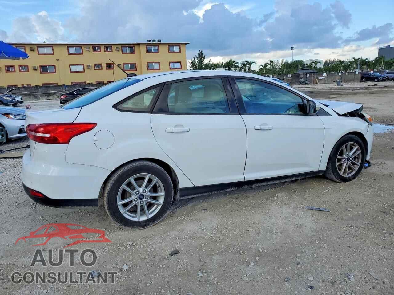 FORD FOCUS 2016 - 1FADP3F24GL285453