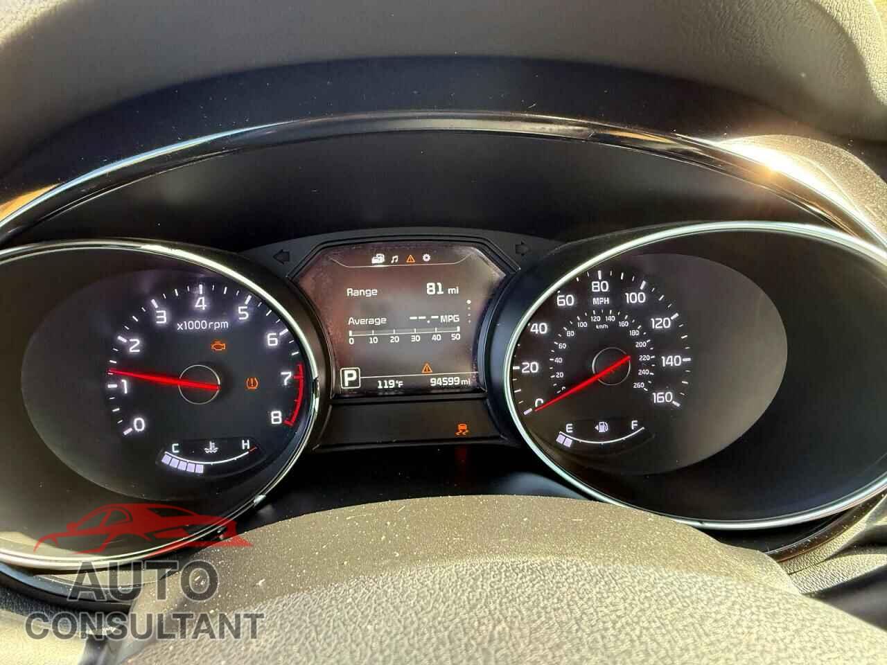 KIA SEDONA 2015 - KNDMC5C17F6020004