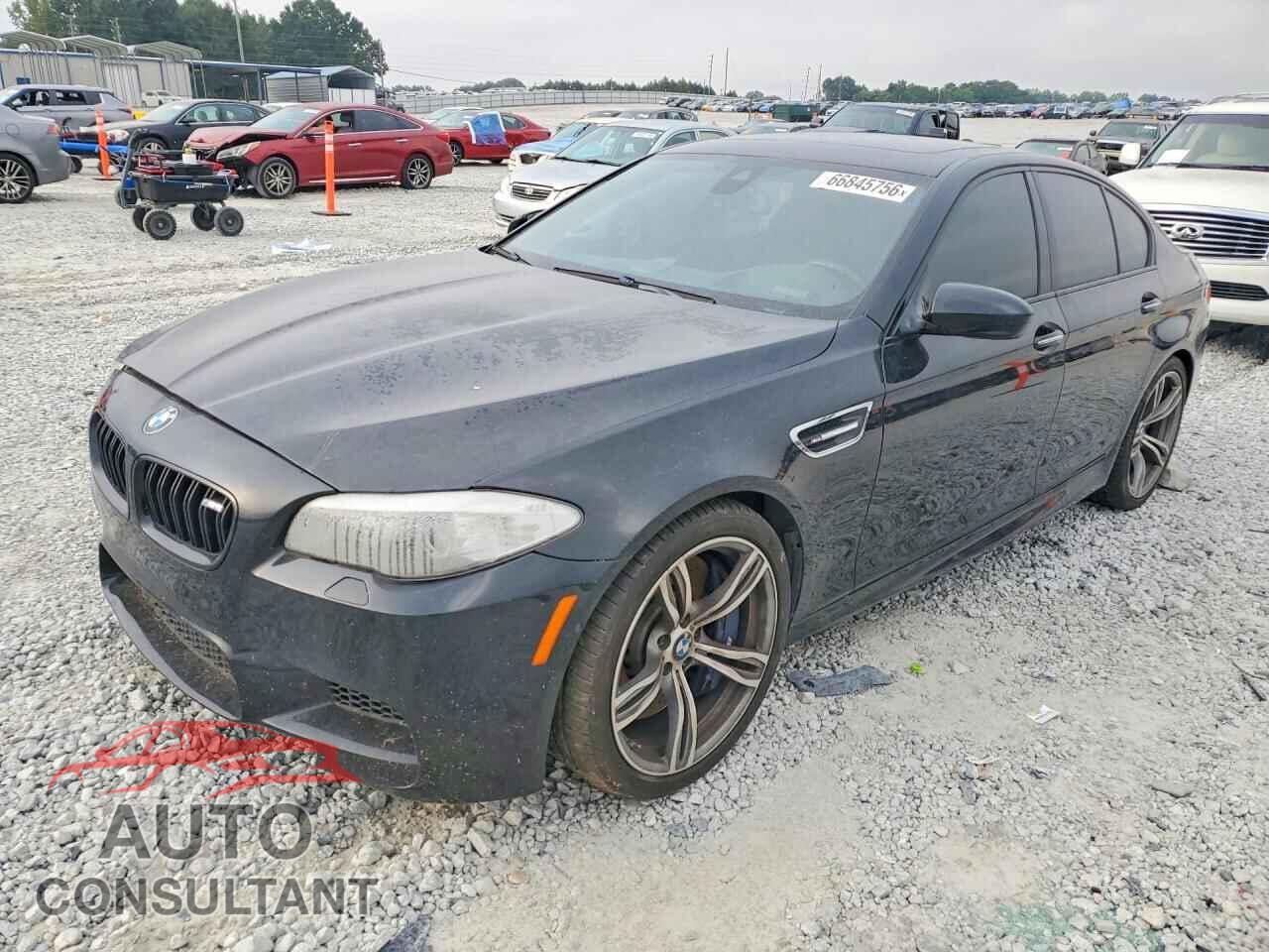 BMW M5 2013 - WBSFV9C55DD095945