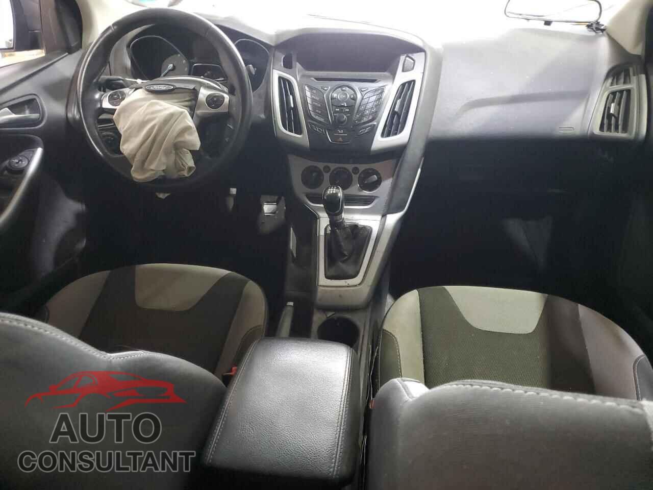 FORD FOCUS 2012 - 1FAHP3F25CL187432