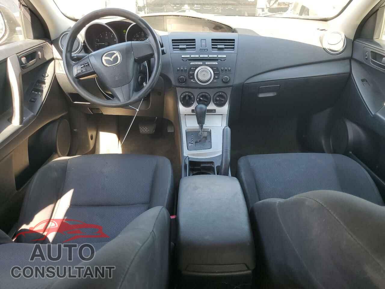 MAZDA 3 2011 - JM1BL1UG1B1430517
