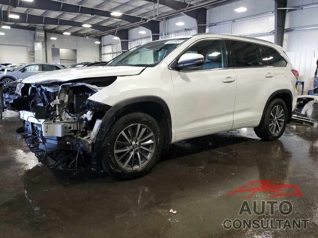 TOYOTA HIGHLANDER 2017 - 5TDJZRFH8HS424305