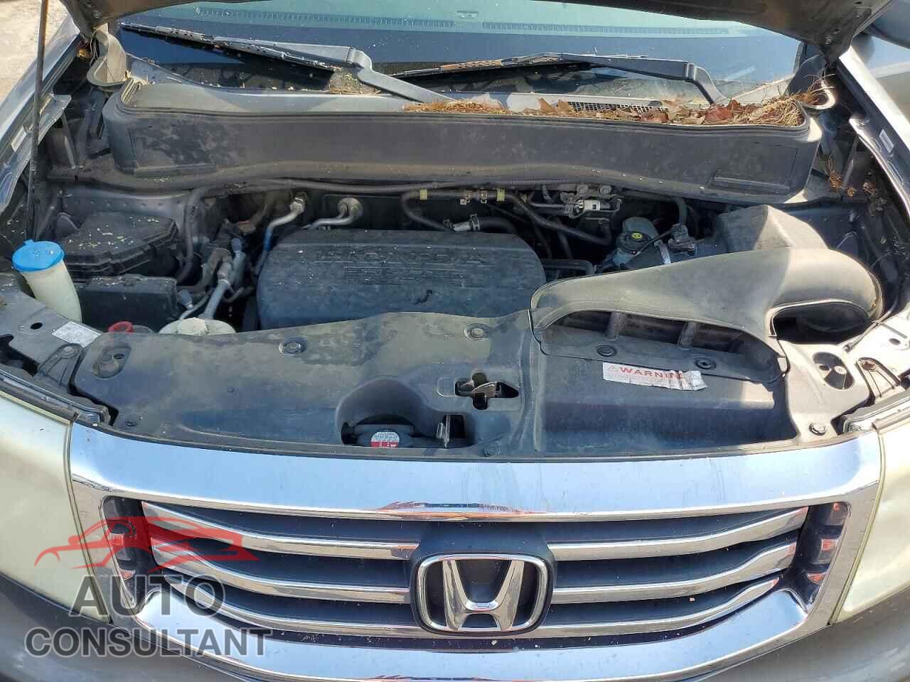 HONDA PILOT 2012 - 5FNYF4H52CB007028