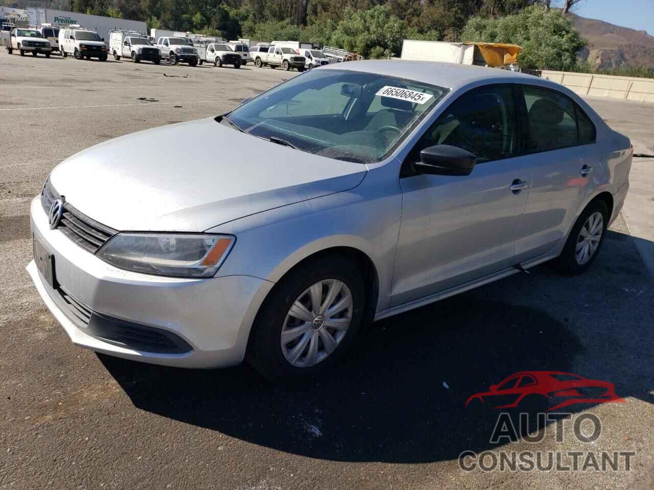 VOLKSWAGEN JETTA 2013 - 3VW2K7AJ6DM380349