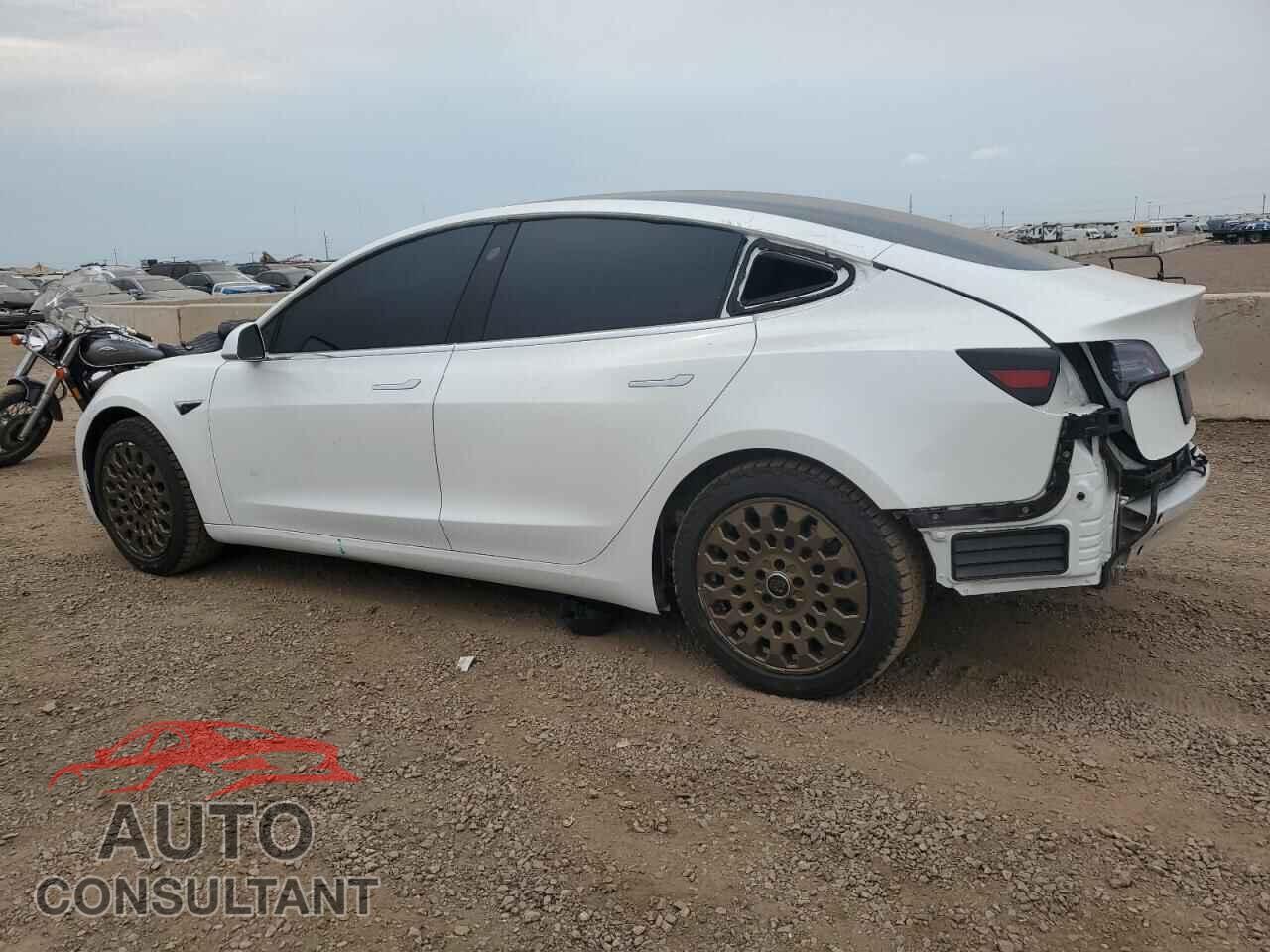 TESLA MODEL 3 2020 - 5YJ3E1EA1LF614308