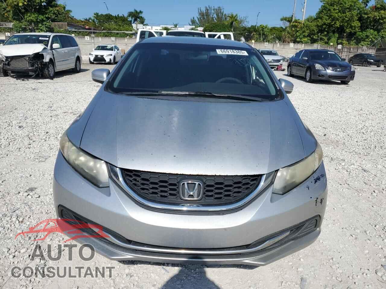 HONDA CIVIC 2015 - 19XFB2F58FE053645