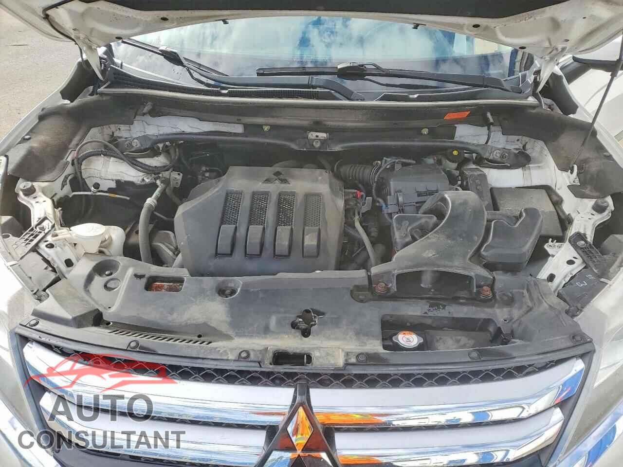 MITSUBISHI ECLIPSE 2019 - JA4AT4AA4KZ602516