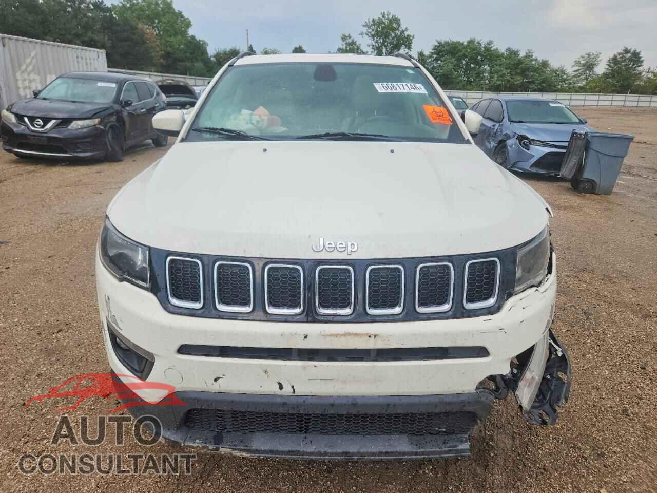 JEEP COMPASS 2018 - 3C4NJCBB5JT102417