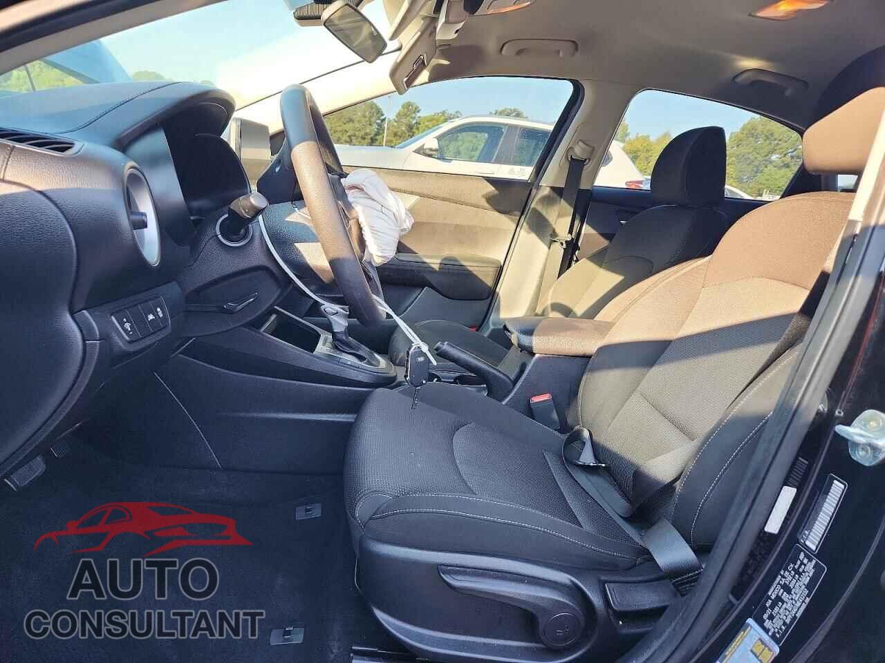 KIA FORTE 2021 - 3KPF24AD7ME412152