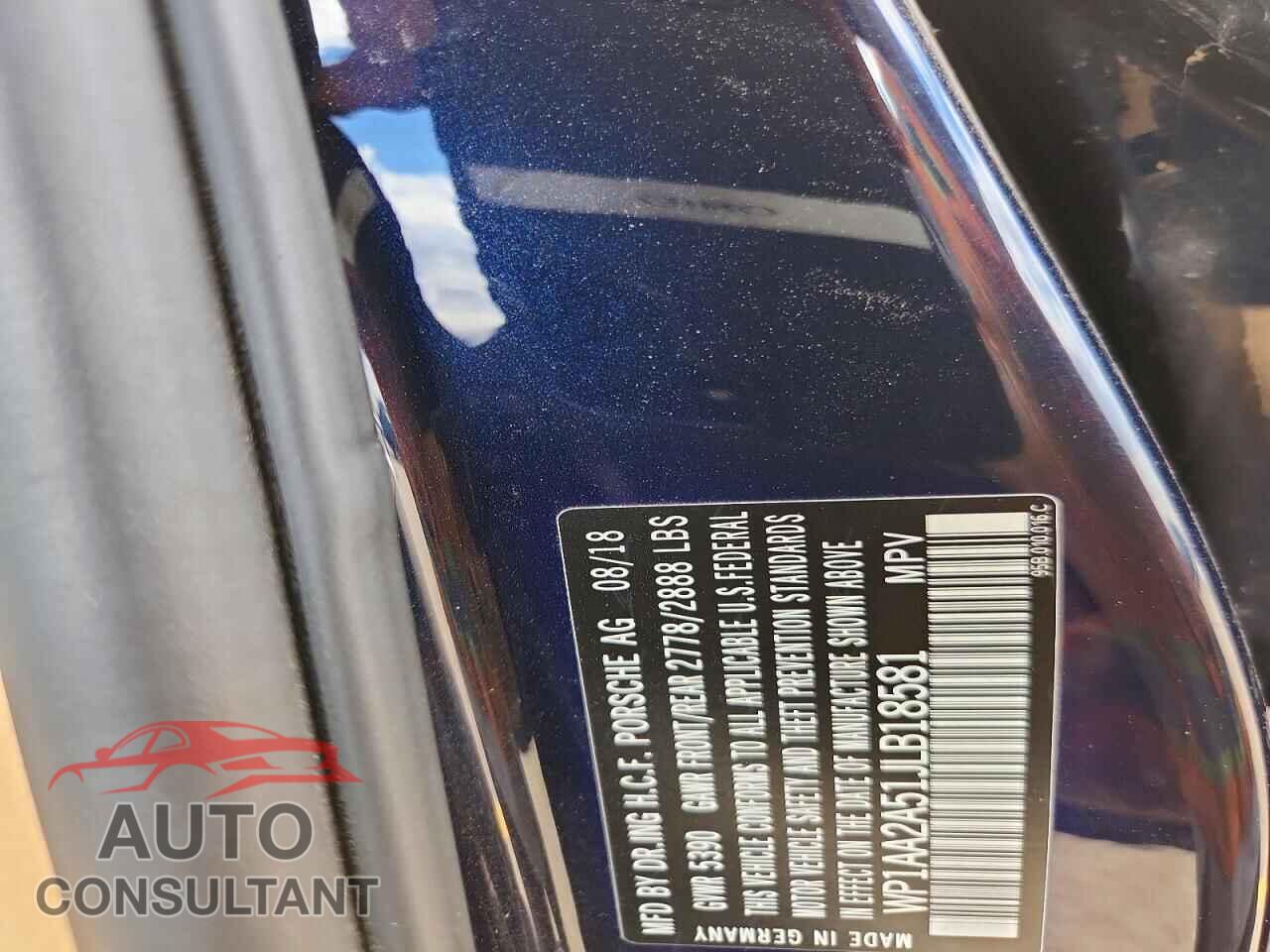 PORSCHE MACAN 2018 - WP1AA2A51JLB18581