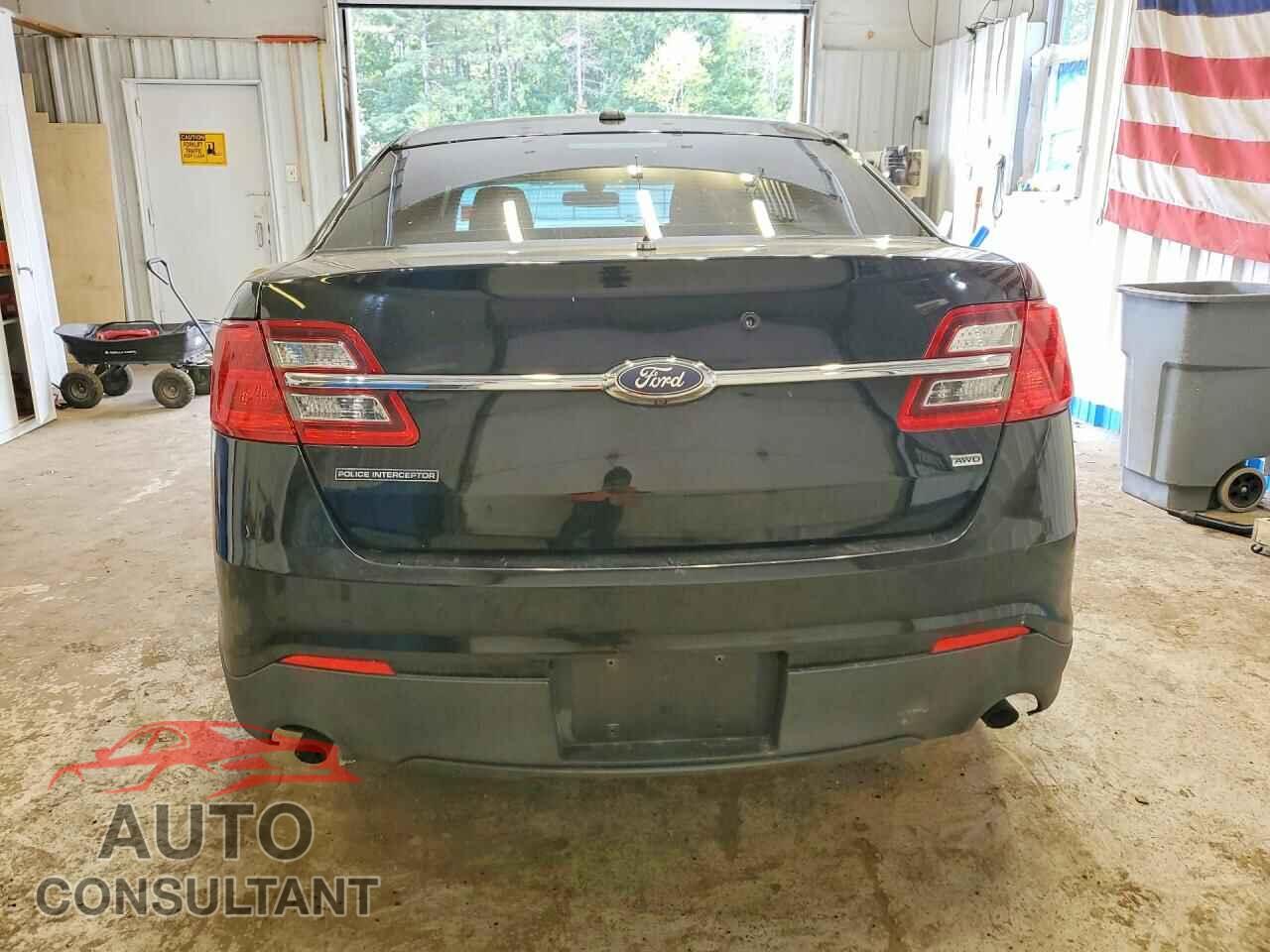 FORD TAURUS 2016 - 1FAHP2MK0GG136593