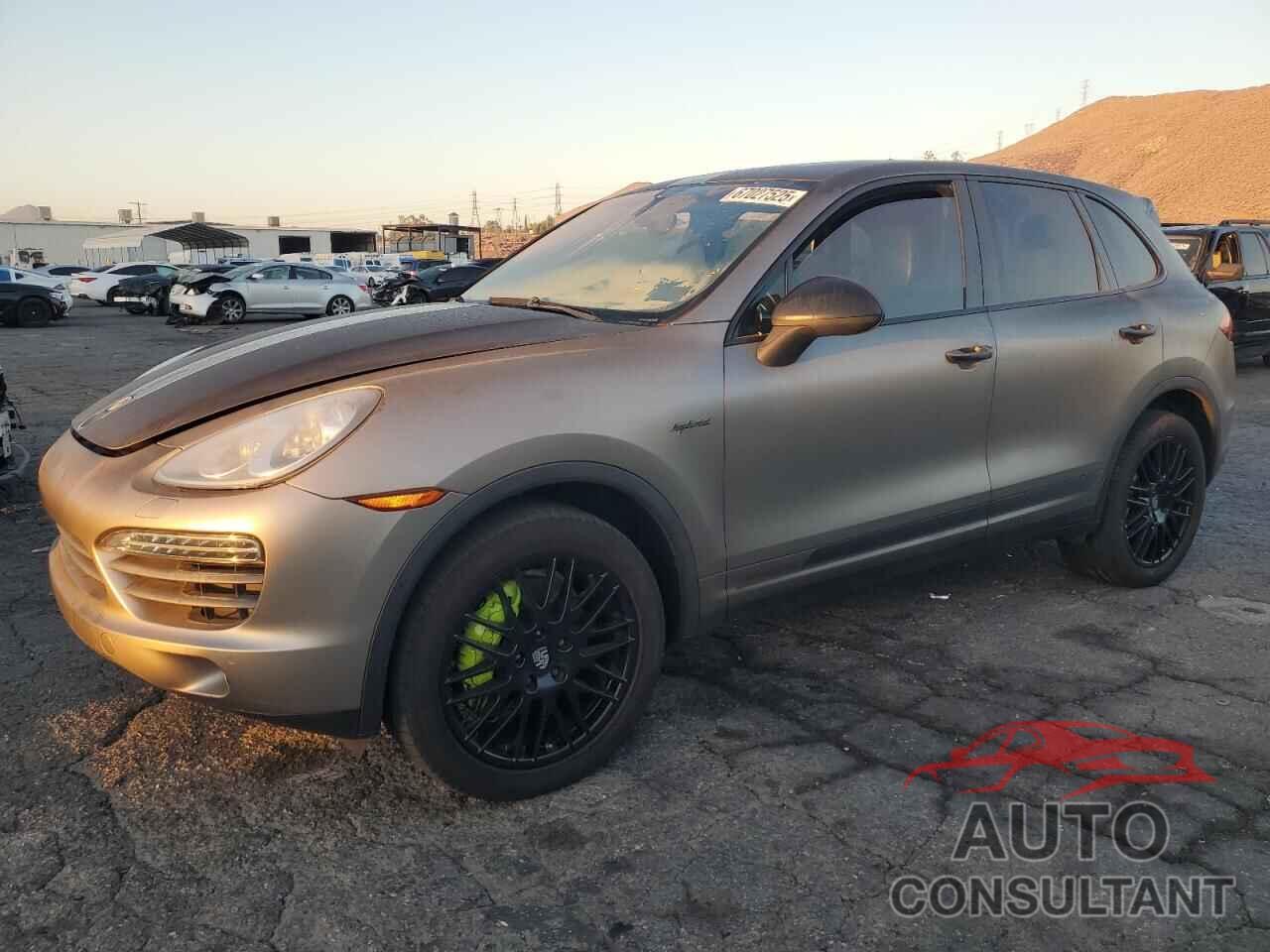 PORSCHE CAYENNE 2012 - WP1AE2A29CLA90588