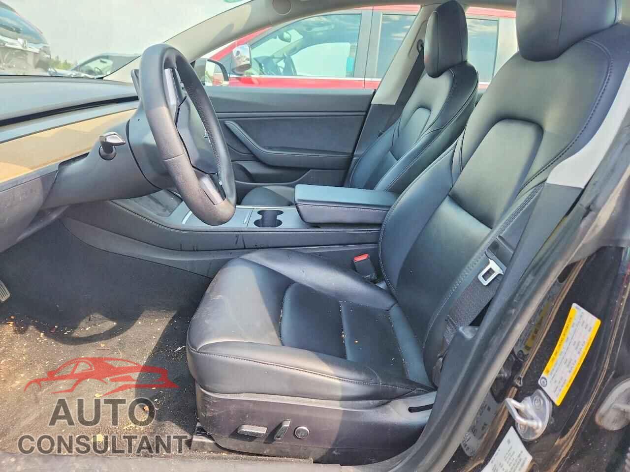 TESLA MODEL 3 2021 - 5YJ3E1EB9MF869511
